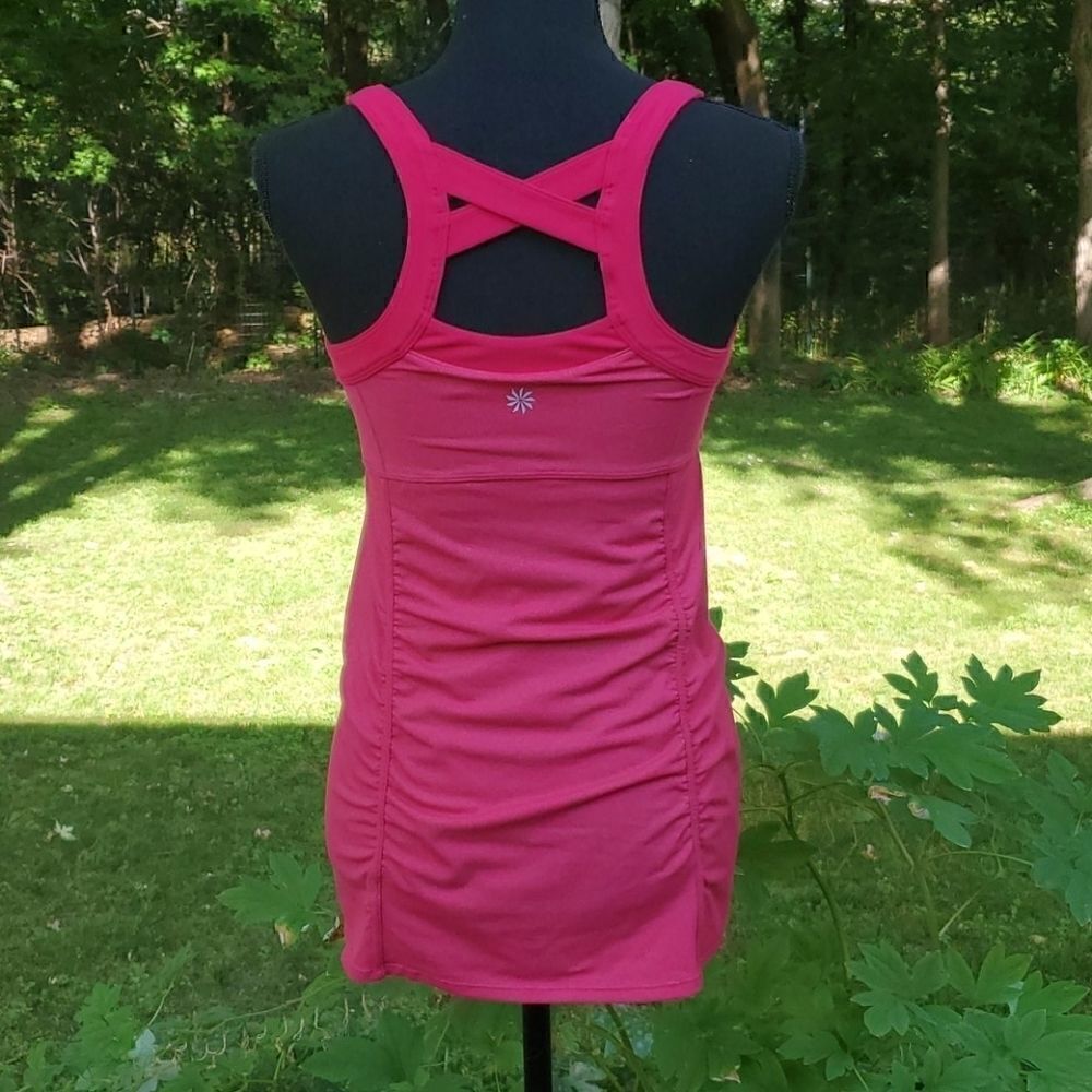 Athleta | Built in bra workout top - Picture 3 of 7